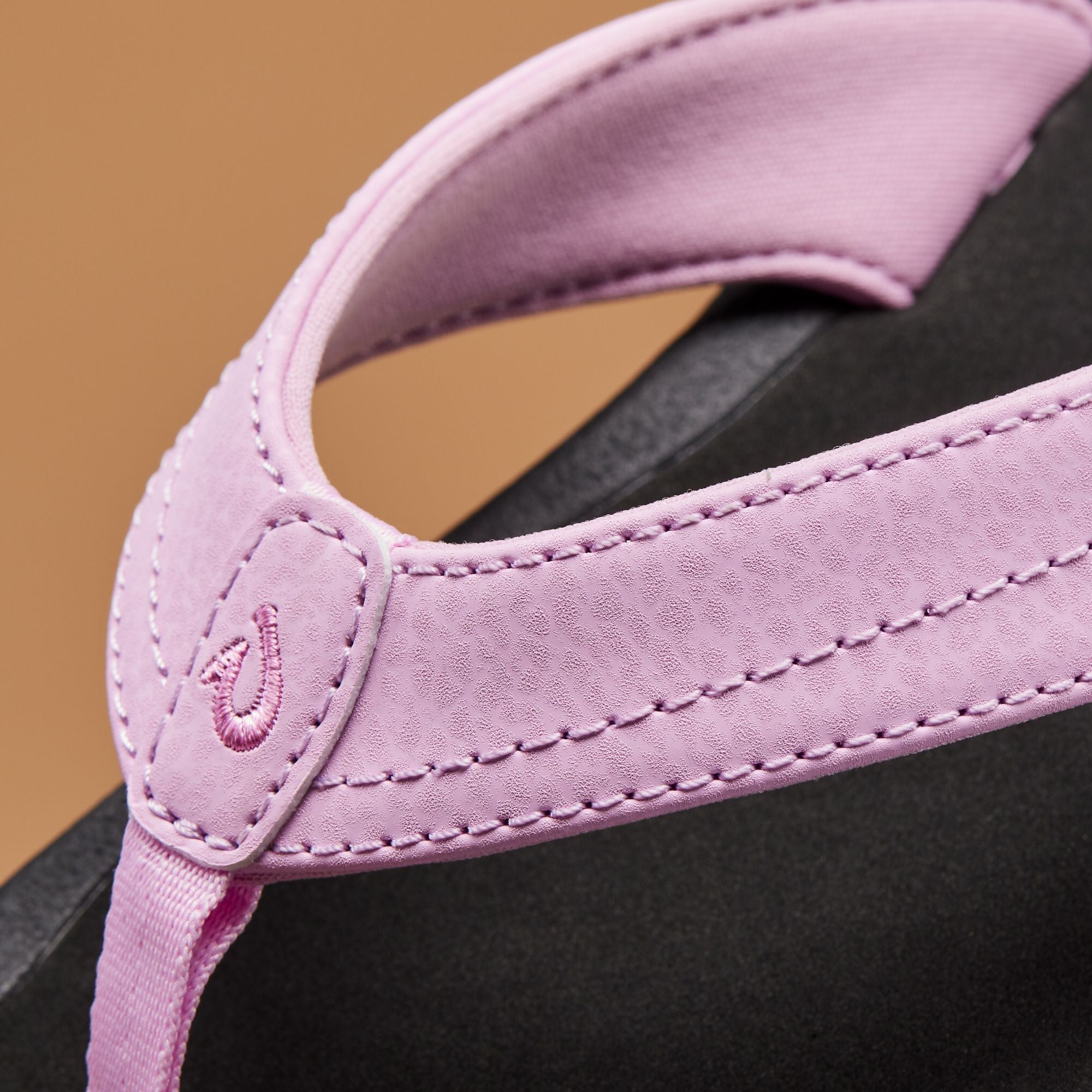 'Ohana - Paradise Pink / Lava Rock - Image 4