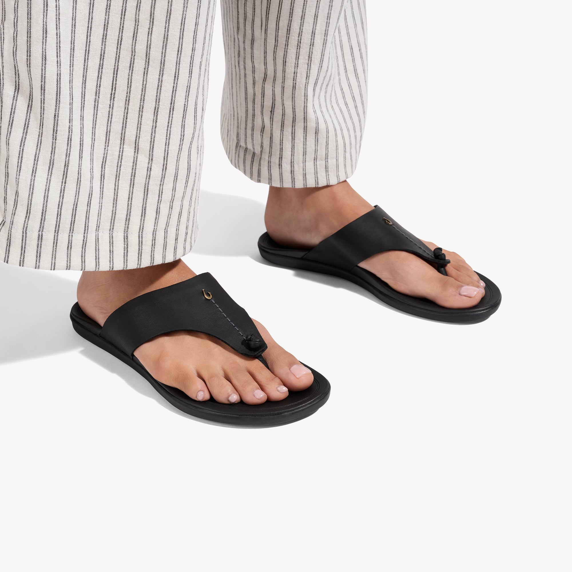 Ho'ōpio Mele - Black / Black - Image 2